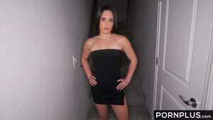 #PornPlus - Daisy Pheonix - Up Close And Personal