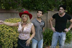 Original 900 px/ 600 px