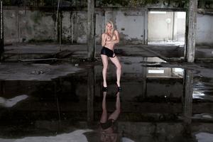 Original 3000 px/ 2000 px