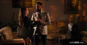 Original 4096 px/ 2160 px