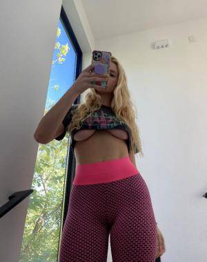 Original 750 px/ 948 px