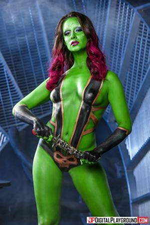 Original 1663 px/ 2494 px