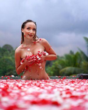 Original 1080 px/ 1350 px