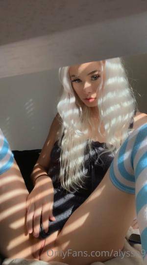 Original 709 px/ 1280 px