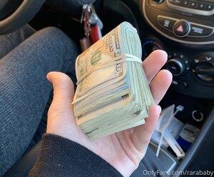 Original 2048 px/ 1693 px