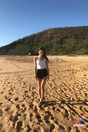 Original 2000 px/ 3000 px