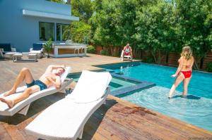 Original 2495 px/ 1663 px