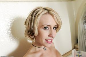 Original 1600 px/ 1064 px