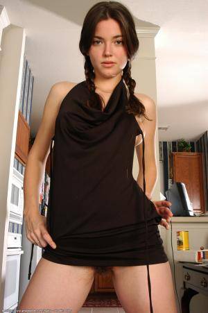 Original 680 px/ 1024 px