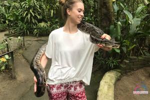 Original 3000 px/ 2000 px