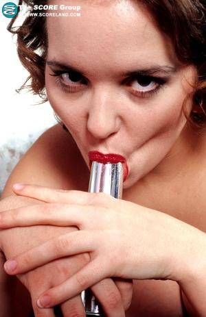 Original 777 px/ 1200 px