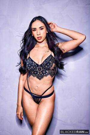 Original 2000 px/ 2999 px