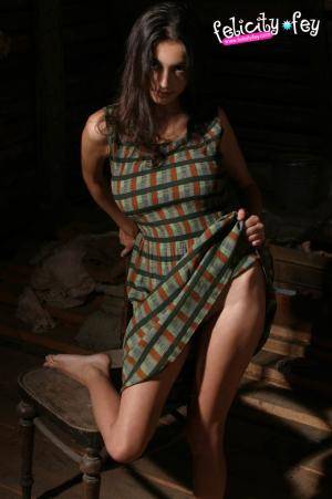 Original 680 px/ 1024 px