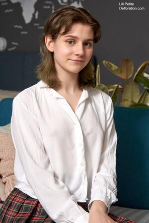 Original 1667 px/ 2500 px