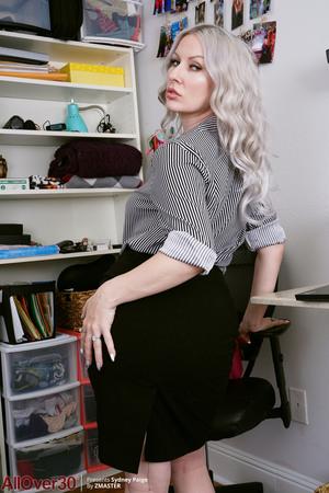 Original 3202 px/ 4800 px