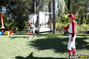 Original 2000 px/ 1333 px