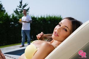 Original 1600 px/ 1067 px