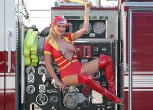 Original 1000 px/ 724 px