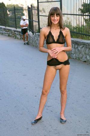 Original 640 px/ 960 px