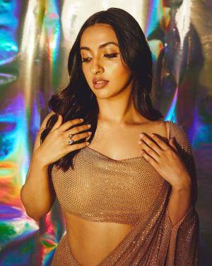 Original 960 px/ 1200 px