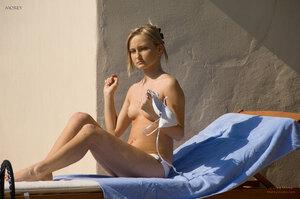 Original 3000 px/ 1993 px