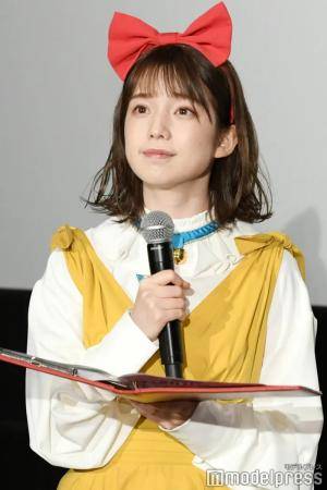 Original 700 px/ 1052 px