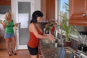 Original 1600 px/ 1074 px