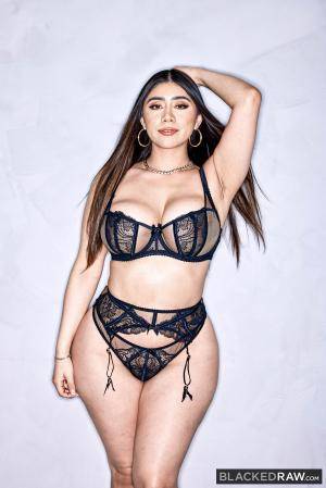 Original 2000 px/ 2999 px