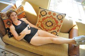 Original 1600 px/ 1064 px