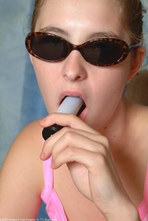 Original 665 px/ 992 px