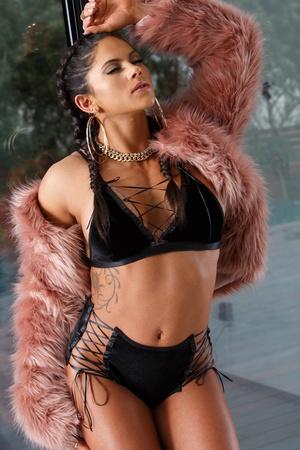 Original 2000 px/ 3000 px