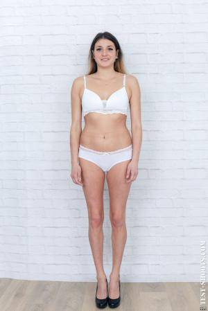 Original 854 px/ 1280 px