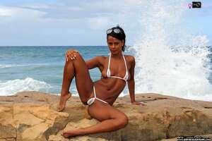 Original 3000 px/ 1996 px