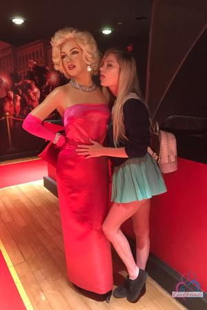 Original 2000 px/ 3000 px