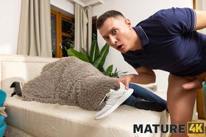 Original 4090 px/ 2728 px