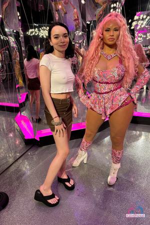 Original 2000 px/ 3000 px