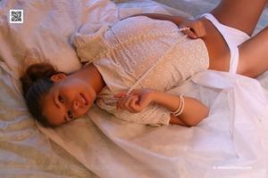 Original 3267 px/ 2178 px