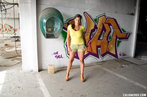 Original 2000 px/ 1325 px