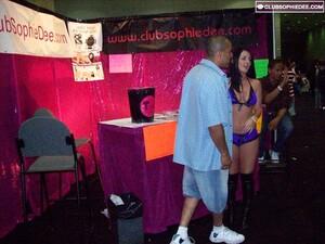 Original 1024 px/ 767 px