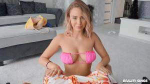 RealityKings Lya Missy - Bikini Titty-Fuck 26 Oct_92928527