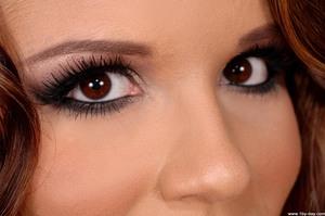 Original 2000 px/ 1328 px