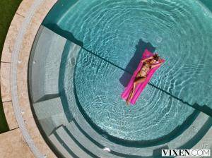 Original 2669 px/ 2000 px