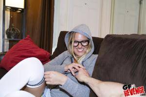 Original 2700 px/ 1800 px