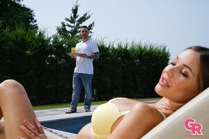 Original 1600 px/ 1067 px