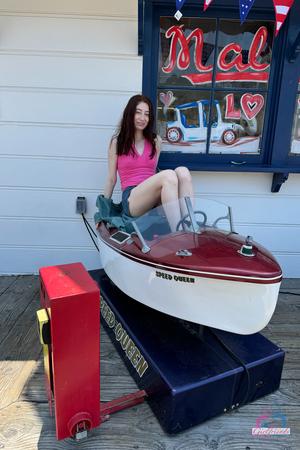 Original 2000 px/ 3000 px