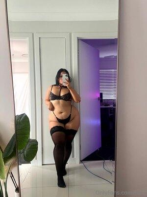 Original 1669 px/ 2225 px