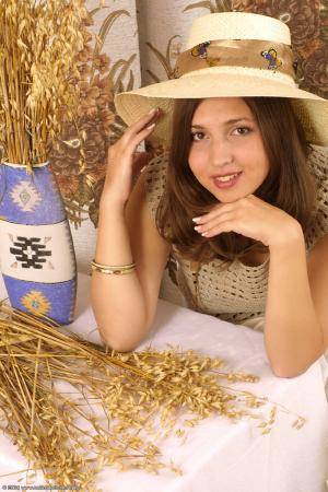 Original 682 px/ 1024 px