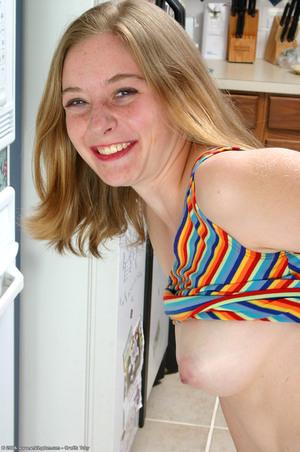 Original 680 px/ 1024 px