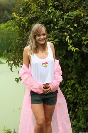 Original 2667 px/ 4000 px