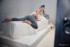 Original 2999 px/ 2000 px